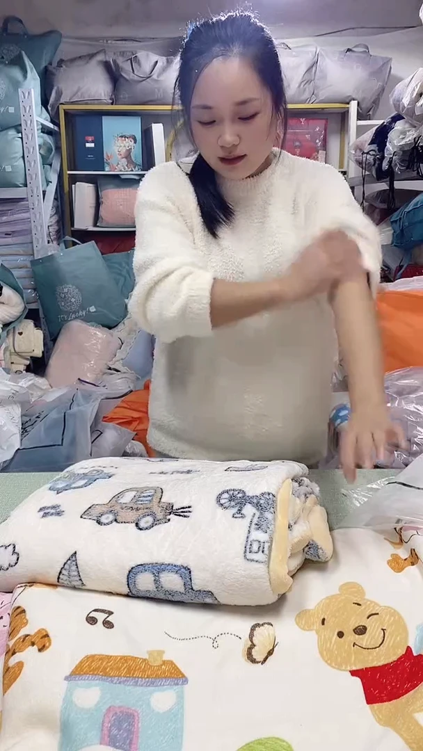 牛奶绒真丝1.8被套 11111