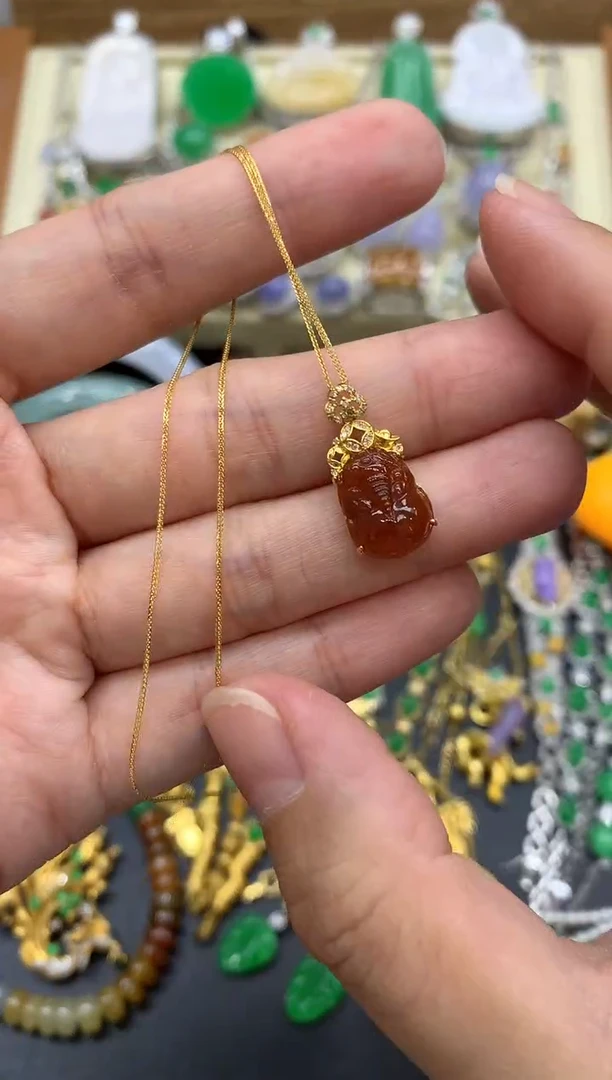 翡翠18K金镶嵌颈饰259-中国好珍宝