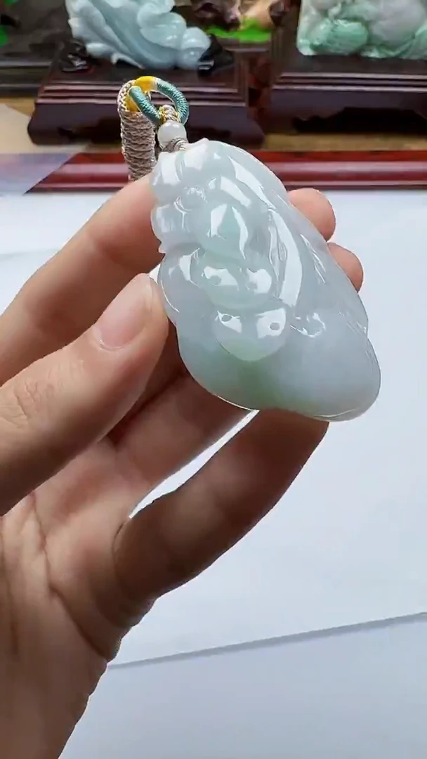 吊坠(不含链)未镶嵌翡翠1