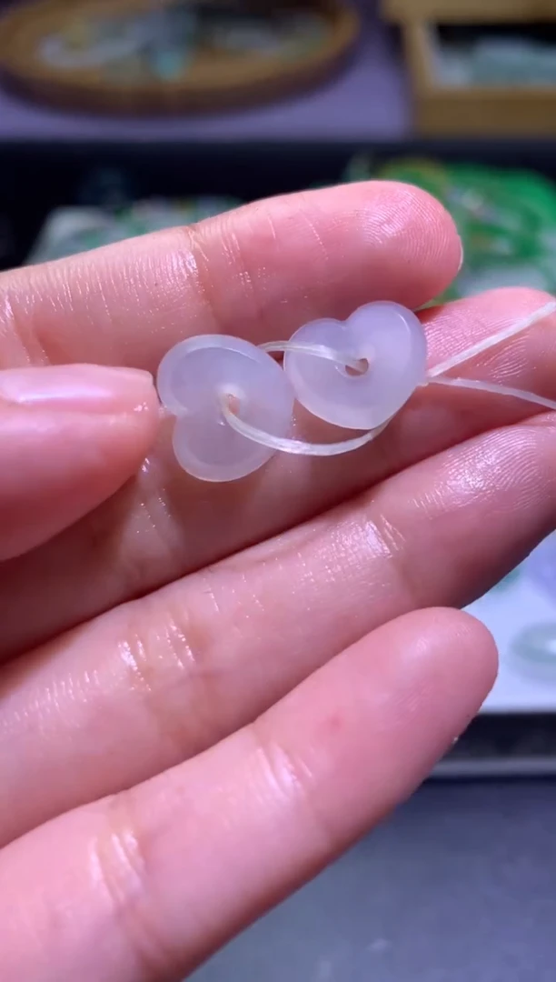 定制翡翠未镶嵌毛货