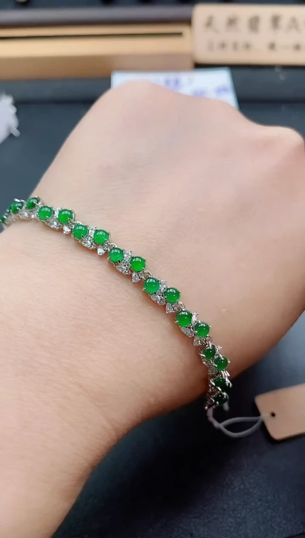 银S925镶嵌戒指翡翠1