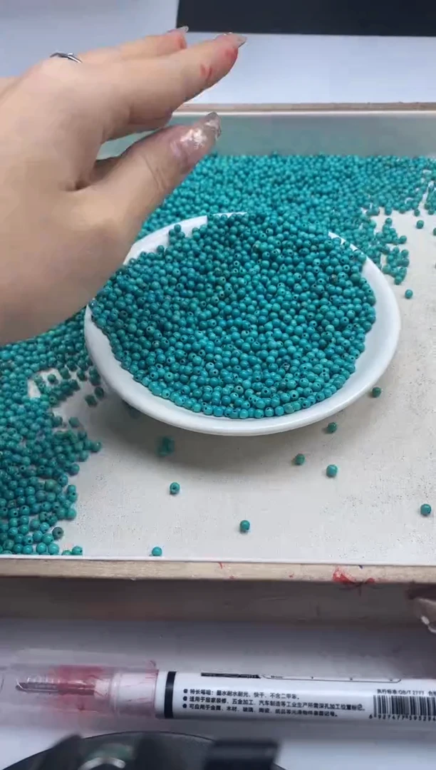 【闪购商品】玛瑙/玉髓颈饰未镶嵌w410高瓷绿*松3mm*100颗