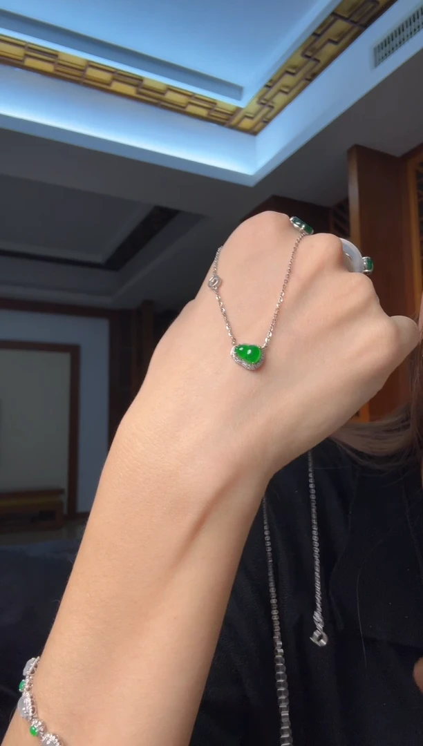 套链银S925镶嵌翡翠天然翡翠吊坠