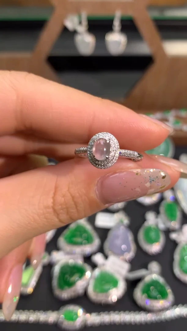 翡翠18K金镶嵌吊坠(不含链)戒指