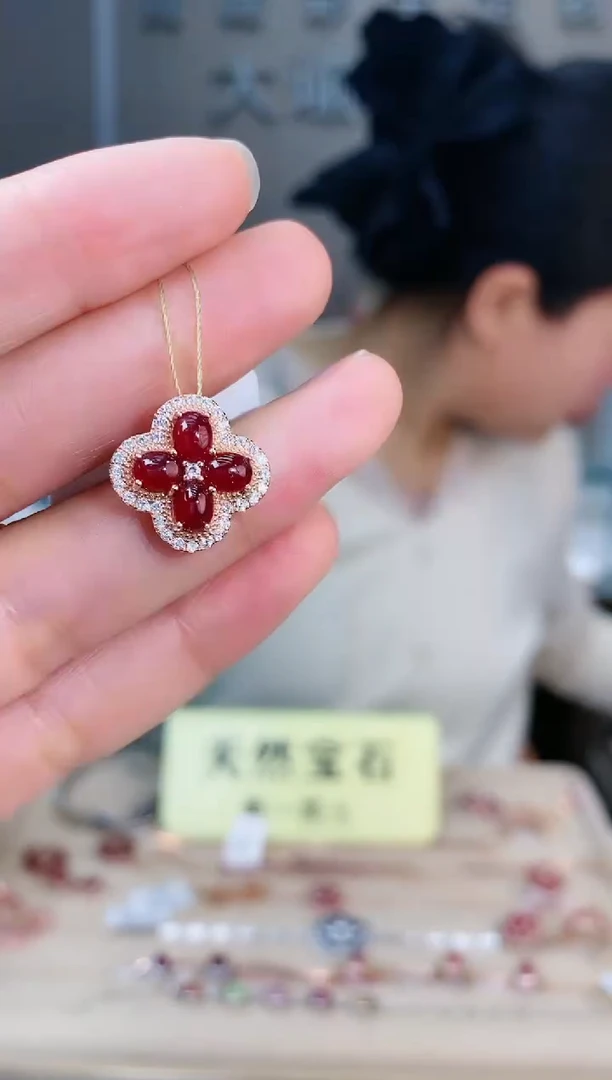 【闪购商品】红宝石颈饰银S925镶嵌颈饰