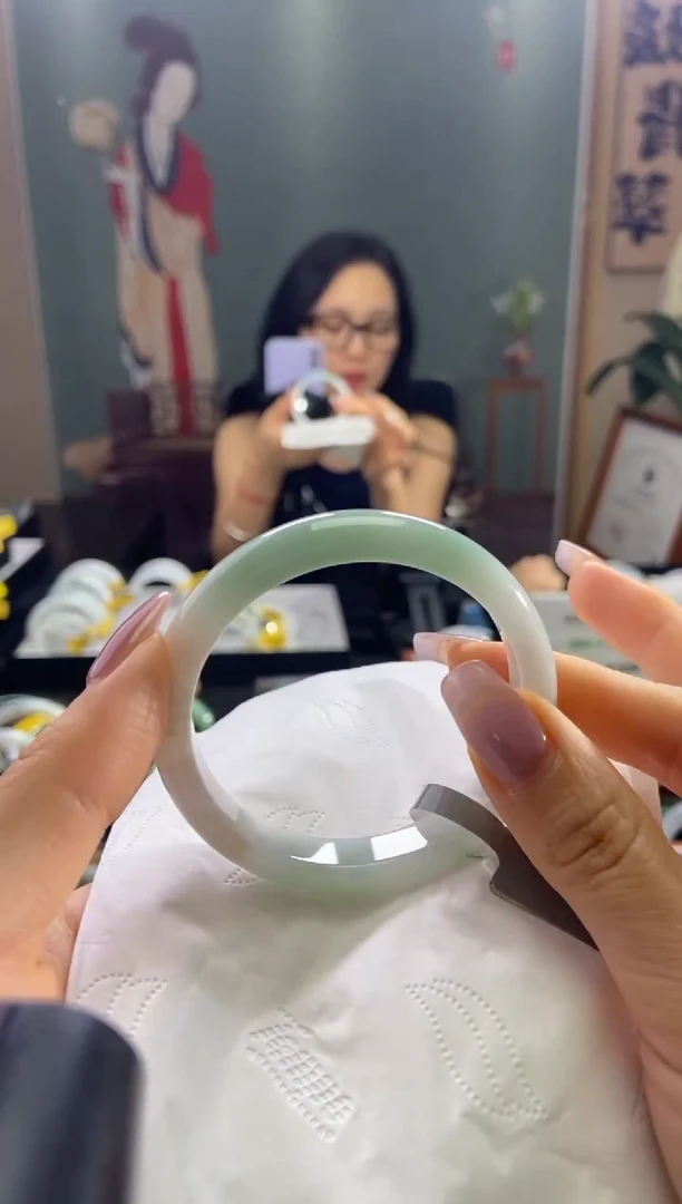 未镶嵌手镯翡翠54圈口t