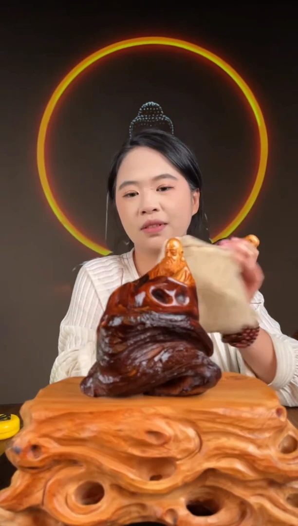 柏木（崖柏）手工摆件,先抢先得! 编号:318