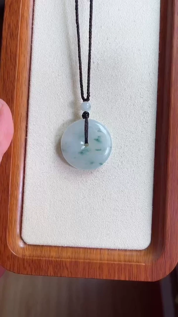 【闪购商品】翡翠吊坠(不含链)未镶嵌孤品