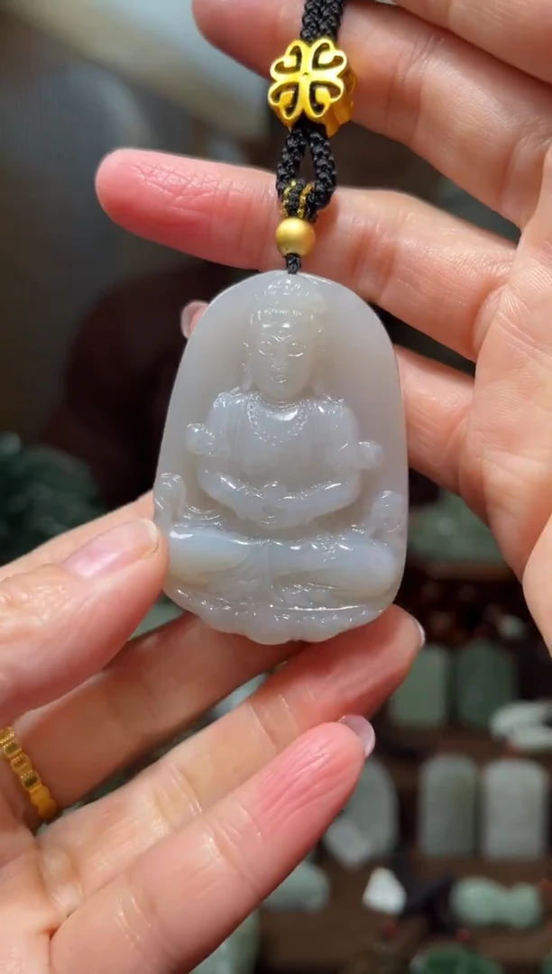 颈饰未镶嵌和田玉·