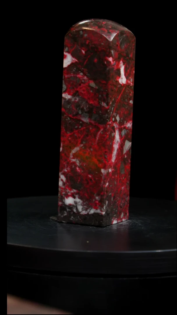 鸡血石刘关张鸡血石旬阳