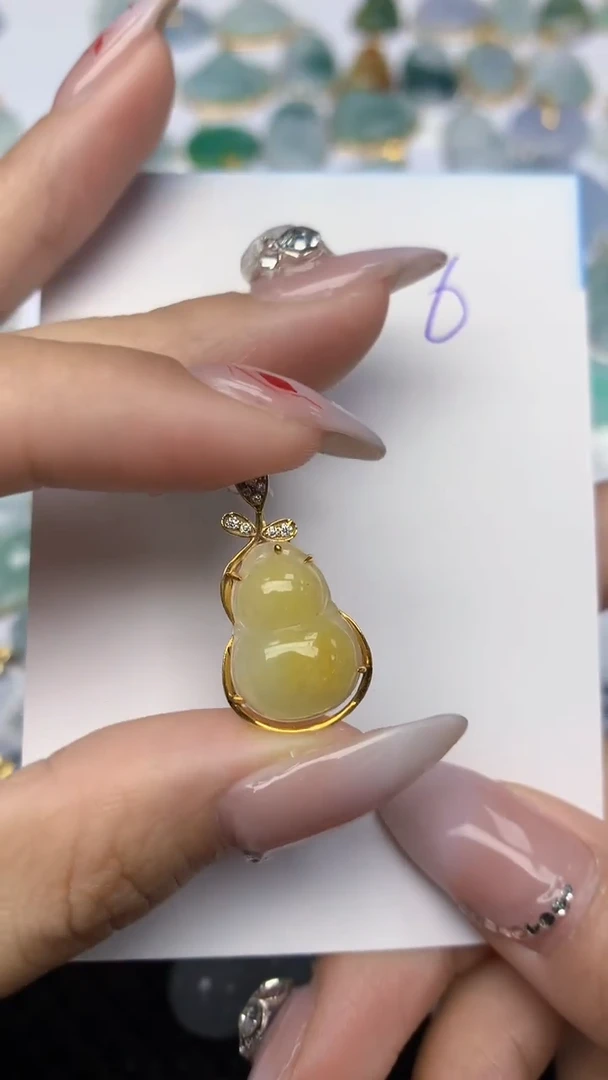 【闪购商品】翡翠颈饰18K金镶嵌 天然翡翠A货