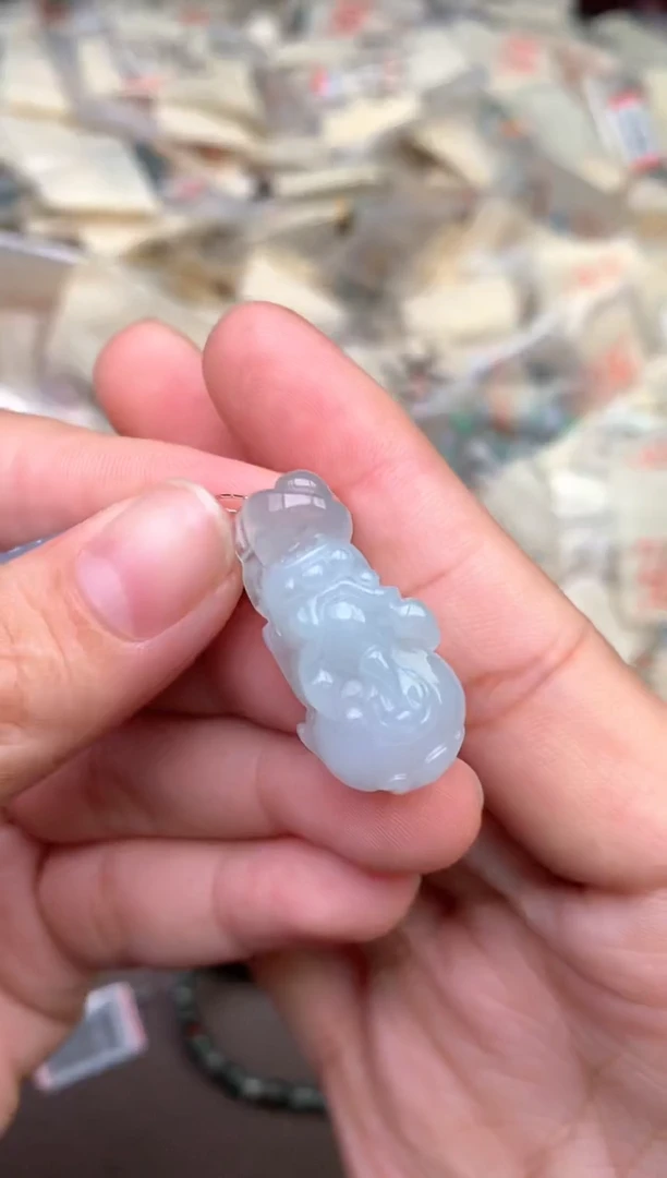 未镶嵌挂件翡翠—