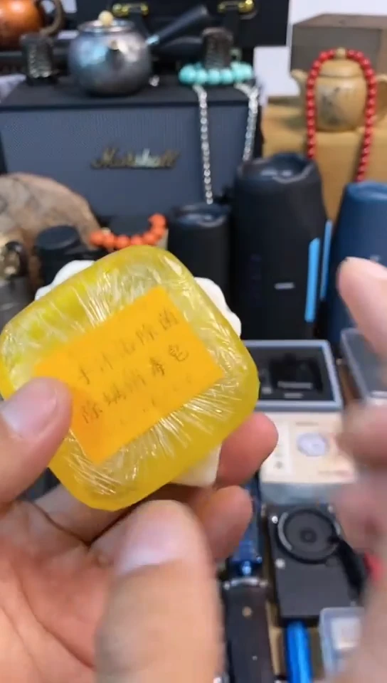 瓷片闪购商品，如图所示