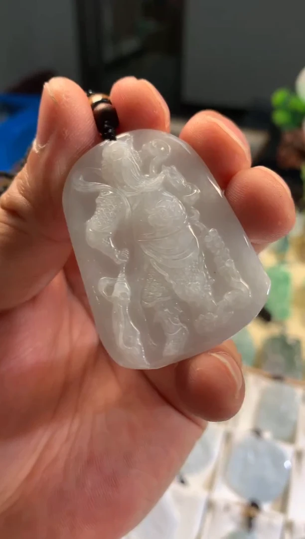 【闪购商品】翡翠颈饰未镶嵌02/17/259