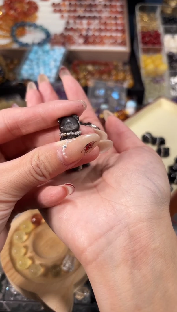 【闪购商品】水晶手串未镶嵌银耀小熊一个卡13*18