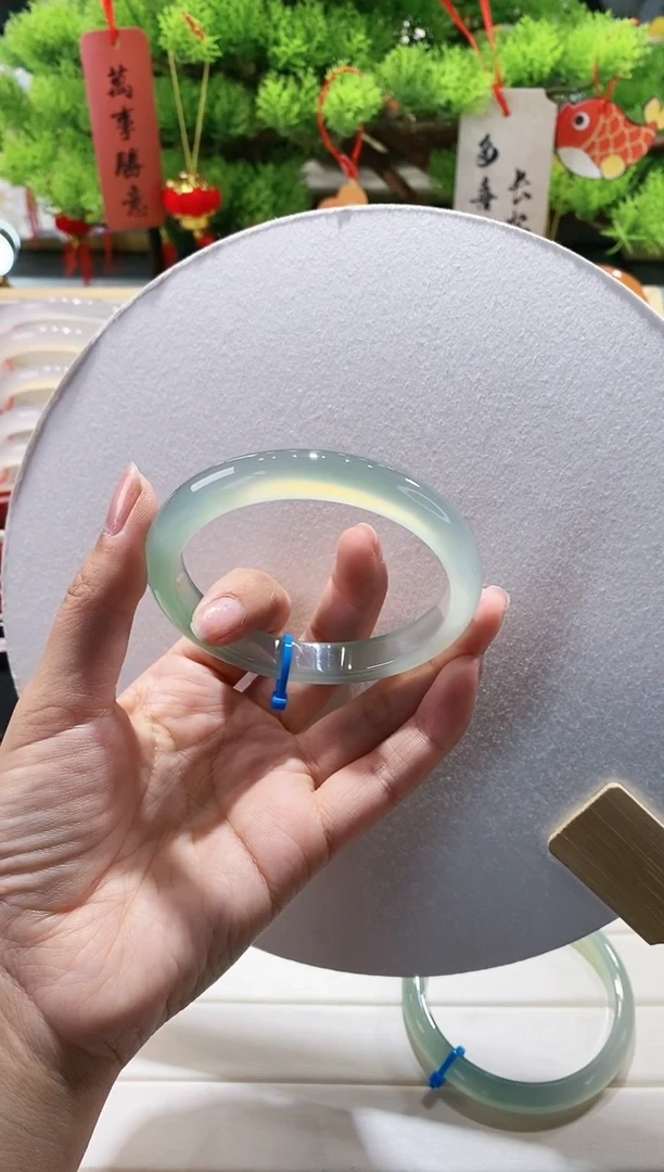 【闪购商品】玛瑙/玉髓手镯未镶嵌123-60