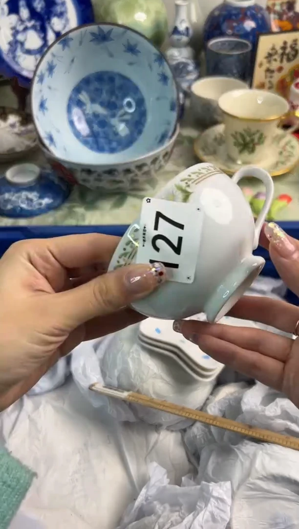 【闪购商品】瓷片127............
