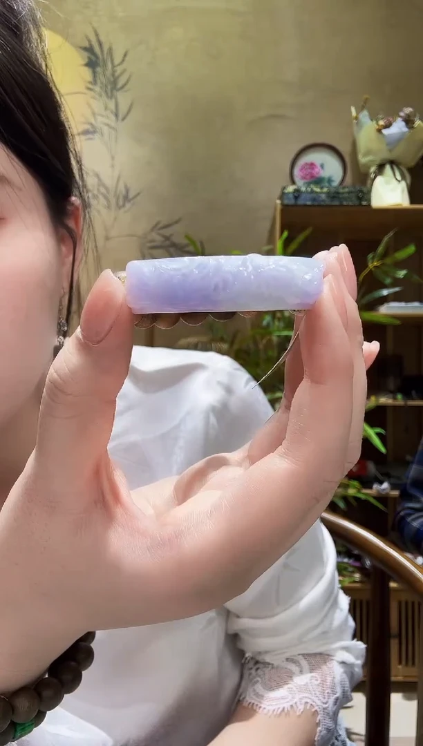 颈饰未镶嵌翡翠手牌