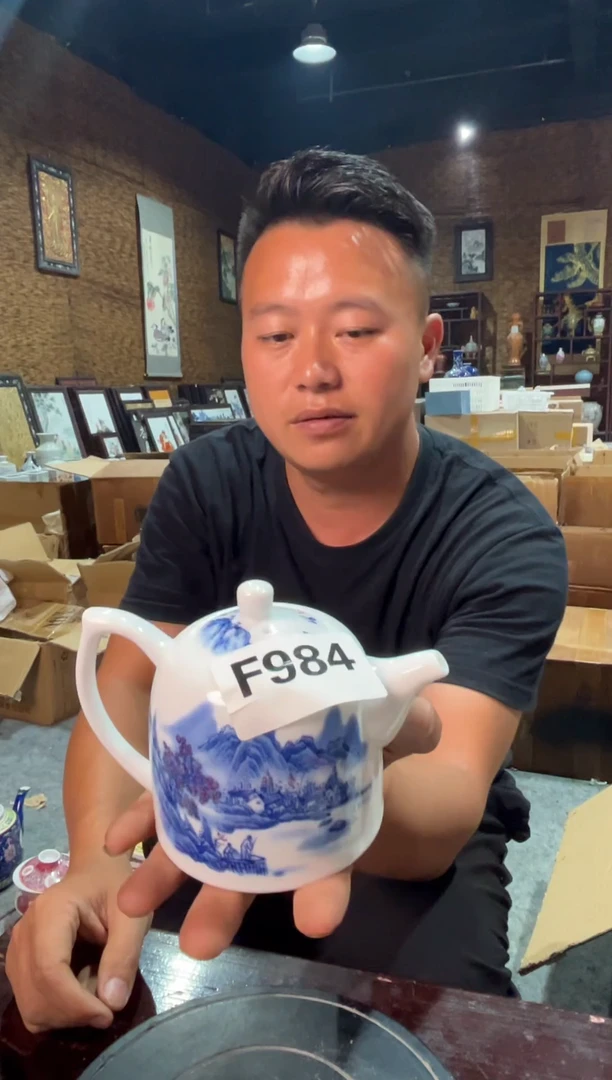 摆件景德镇陶瓷摆件F984