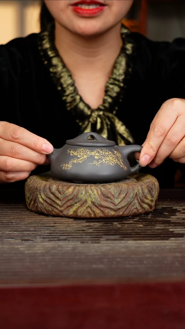 宜兴原矿紫砂壶茶壶宜兴原矿紫砂壶茶壶140C