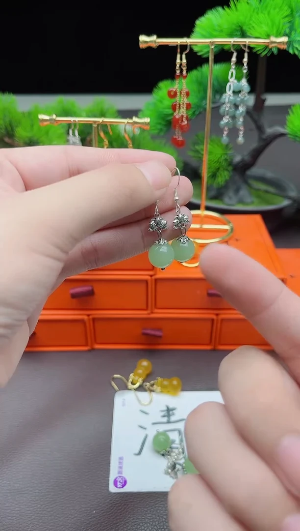 东陵石银S925镶嵌耳饰427