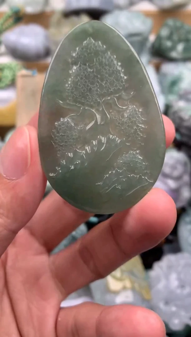 吊坠(不含链)未镶嵌翡翠1