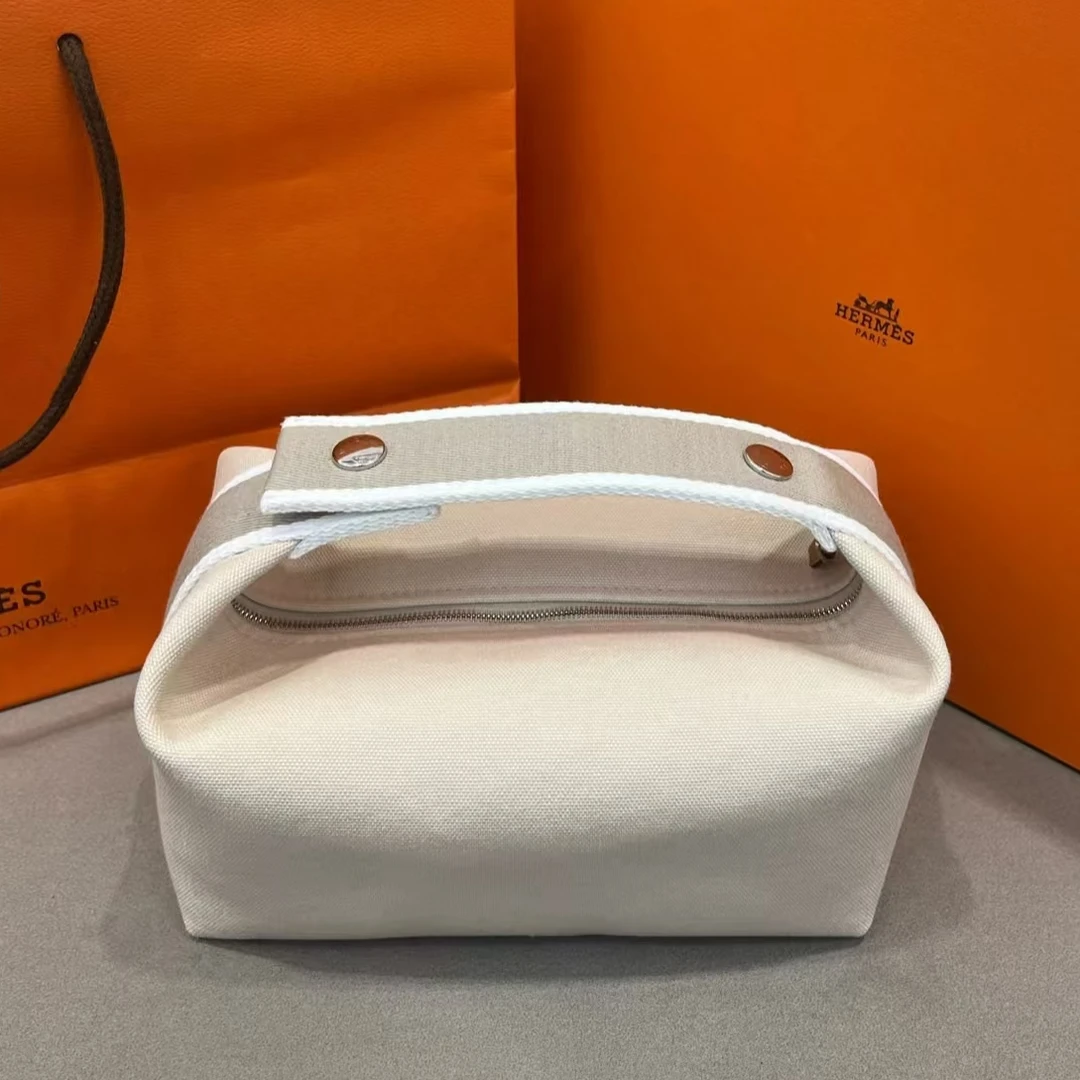 未使用 Hermes/爱马仕 青奢荟//爱马仕饭盒小号手提包//92408