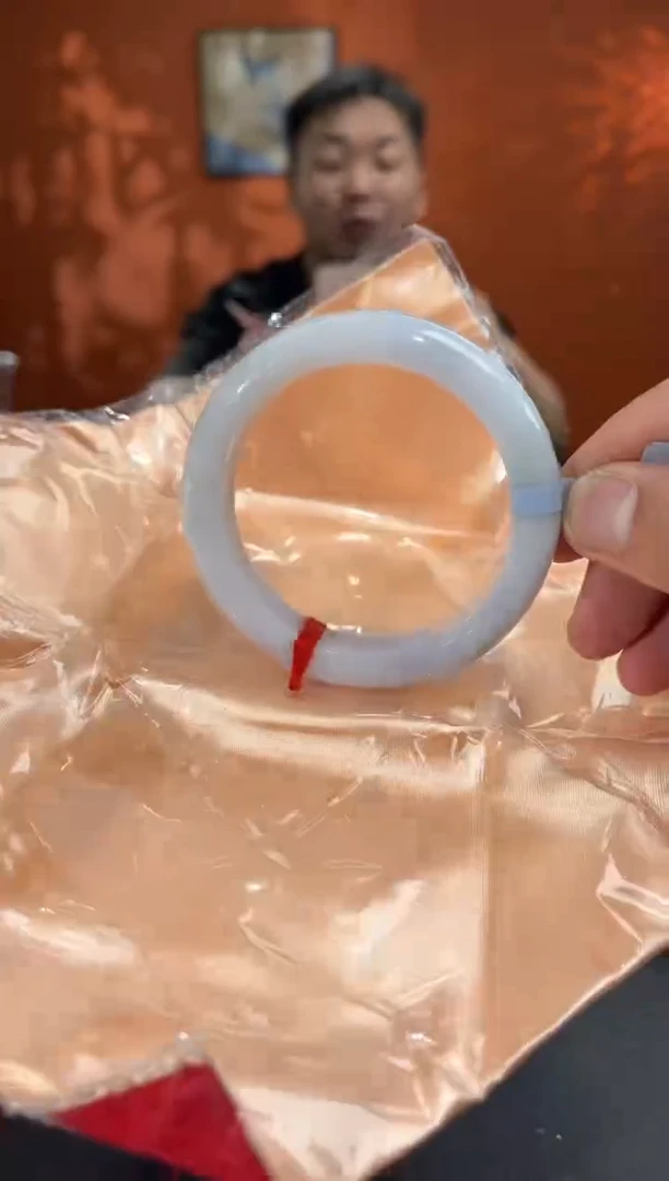 未镶嵌手镯翡翠翡翠手镯