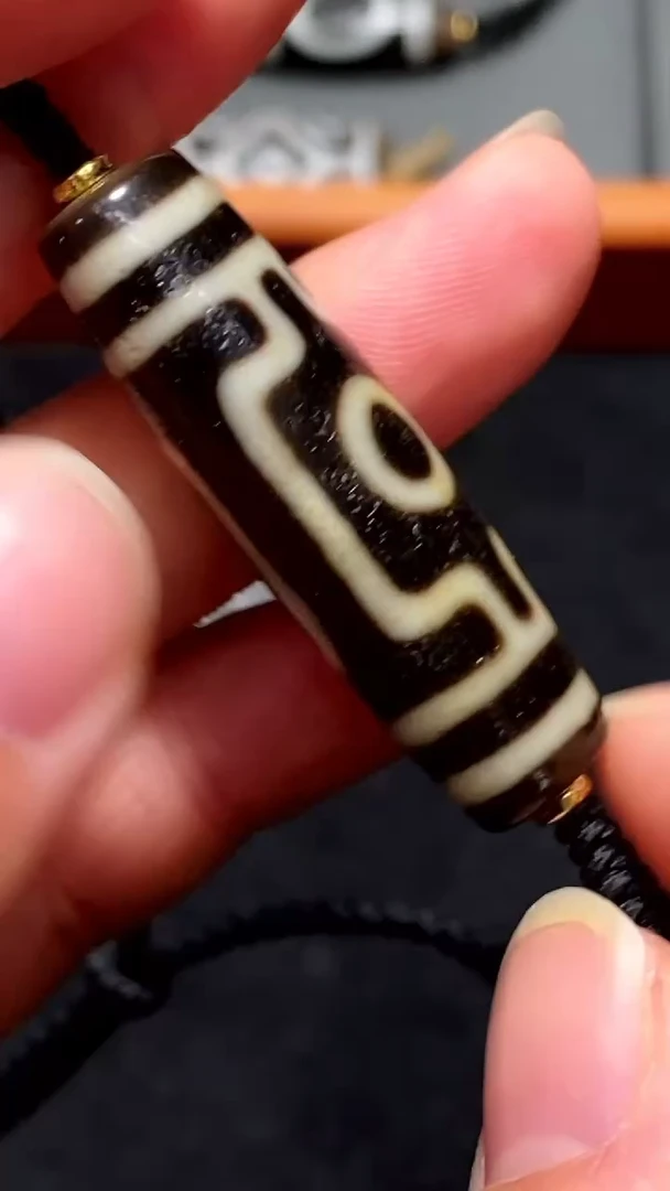 【闪购商品】柏香籽/百香籽吊坠项链