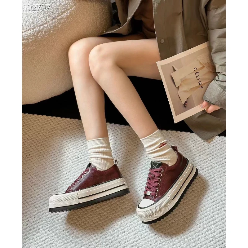 D156韩版休闲百搭寄带板鞋