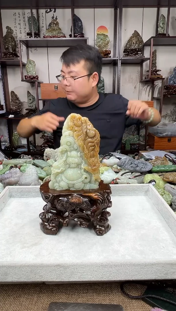 未镶嵌和田玉摆件1