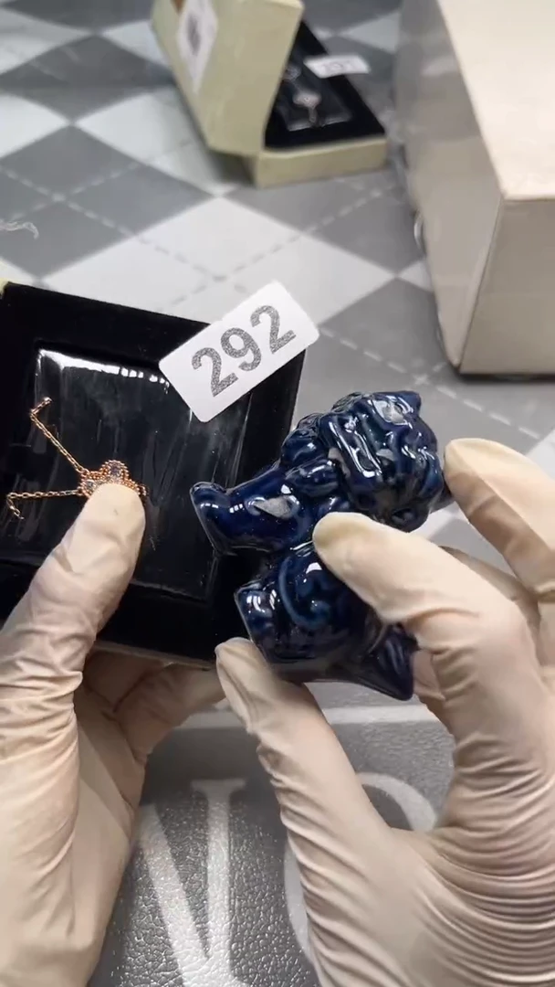 瓷片陶瓷如图所示周边