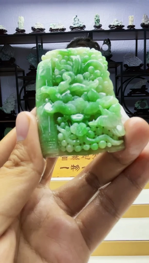 【闪购商品】定制翡翠未镶嵌毛货01190087