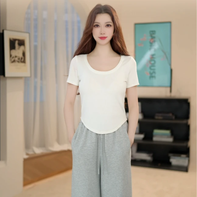 Basic House/百家好2025春夏新款时尚百搭白色T恤纯色休闲女290