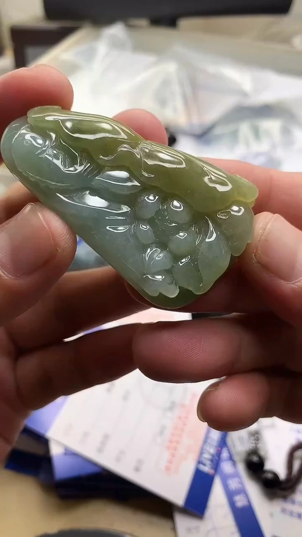 【闪购商品】翡翠颈饰未镶嵌翡翠