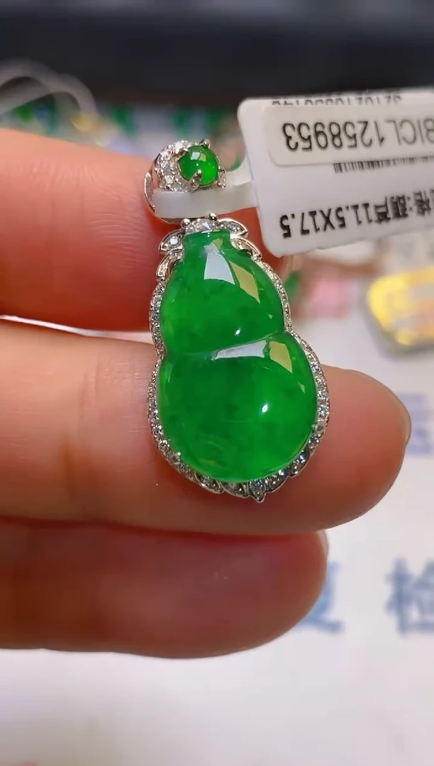 【闪购商品】翡翠耳饰银S925镶嵌天然A货翡翠1
