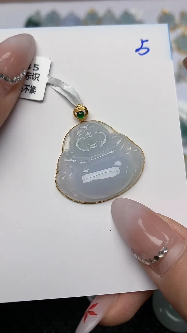 【闪购商品】翡翠颈饰18K金镶嵌天然翡翠A货