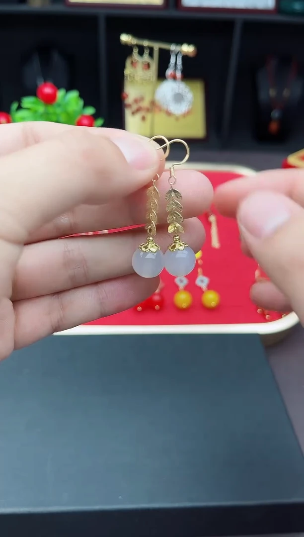 【闪购商品】玛瑙/玉髓耳钉银S925镶嵌915000