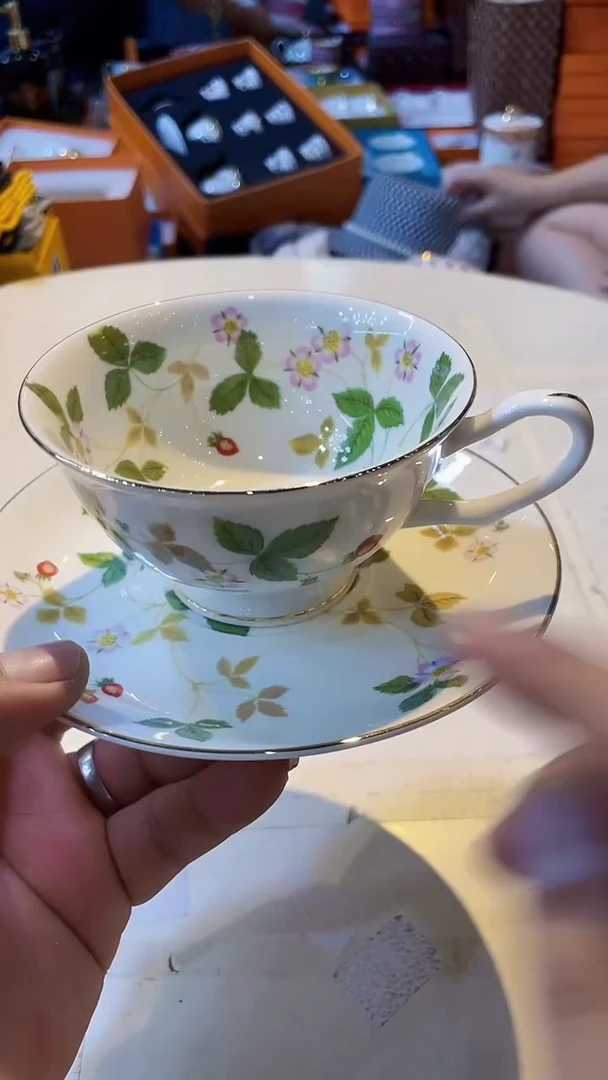 杯鸿辉家品牌瓷器，京东包邮！