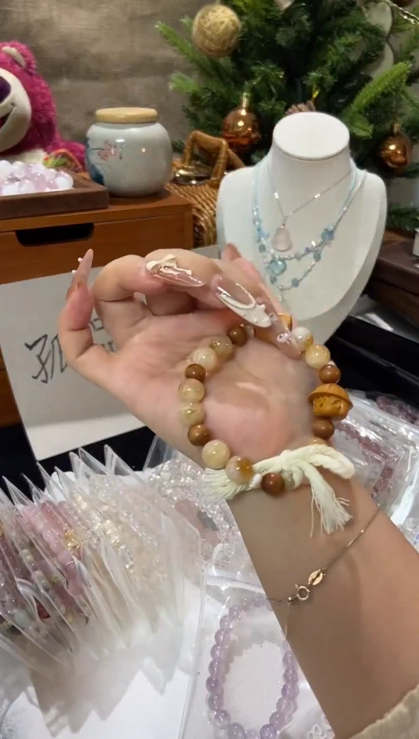 水晶手串未镶嵌孤品捡漏均匀瑕疵介意勿拍