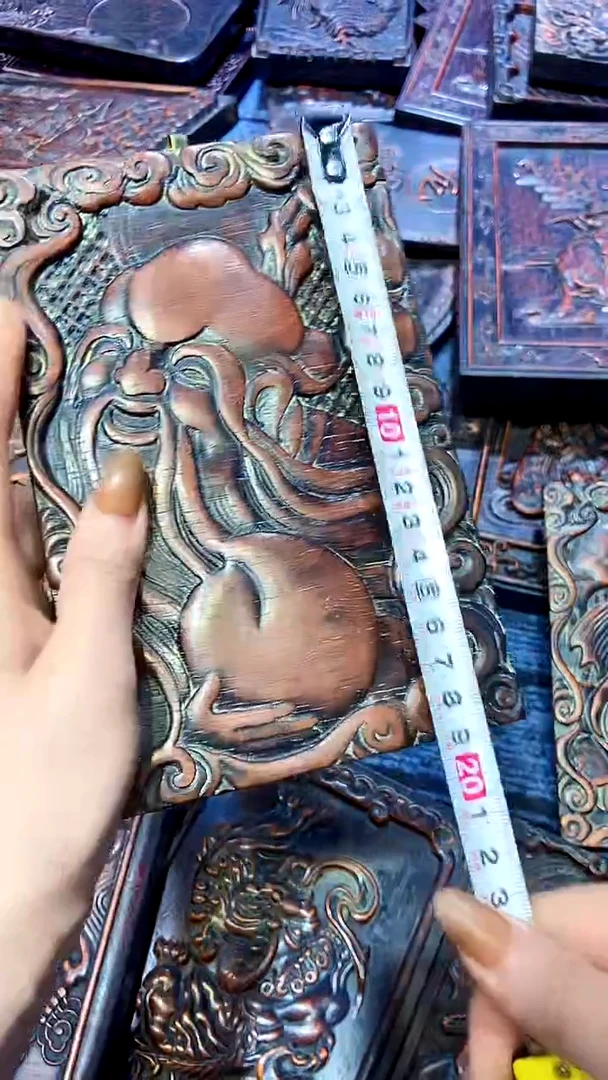 木紫檀雕刻一物一拍