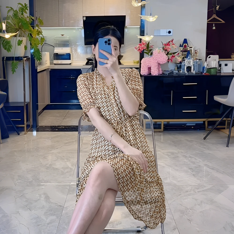 032【猪猪--孤品断码】气质时尚名媛女装连衣裙收腰优雅法式显瘦