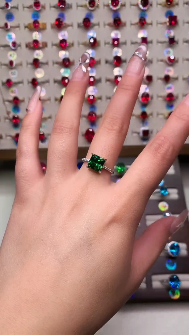 银S925镶嵌透辉石戒指方8*8 银托