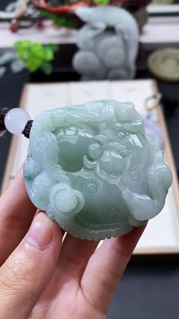 颈饰未镶嵌翡翠天然缅甸A货翡翠