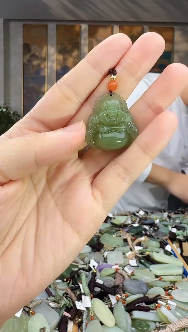 未镶嵌和田玉挂件拍一发一