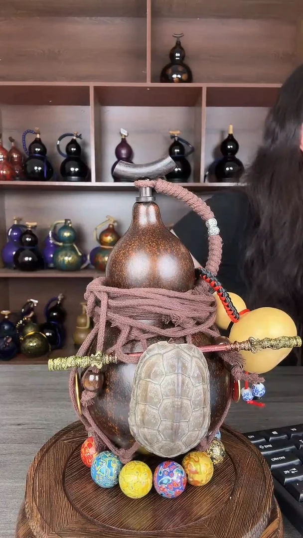 大漆酒葫芦     101  500毫升