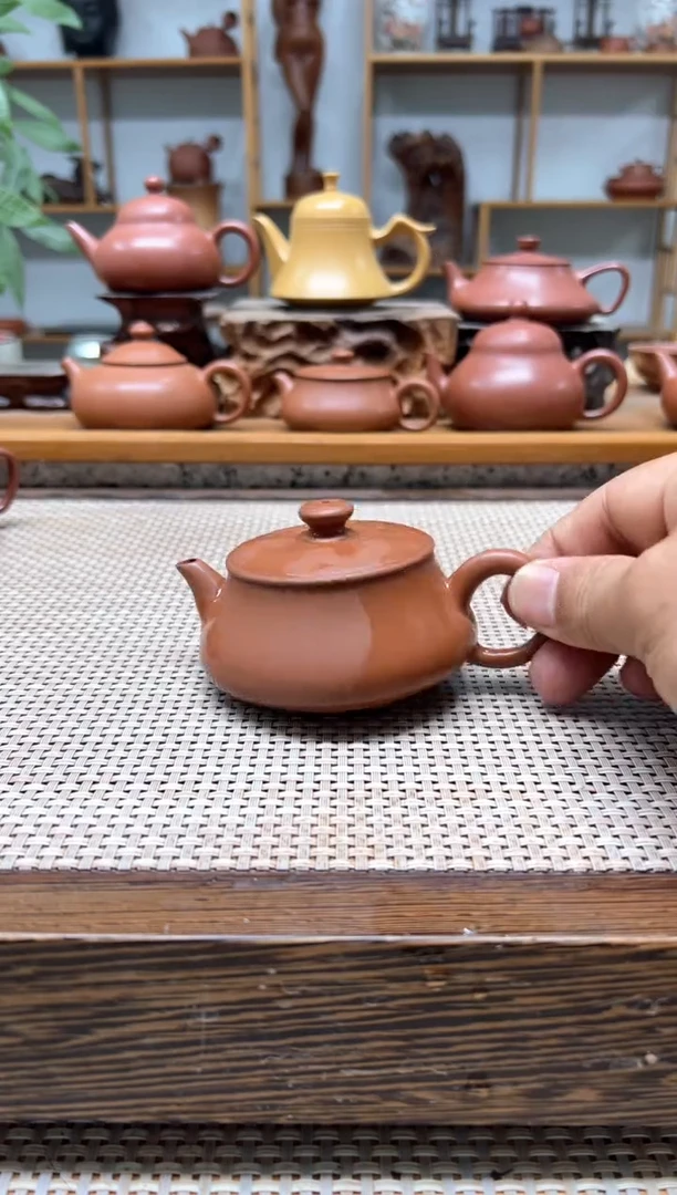 H*原矿朱泥全手 微瑕明炉 120cc