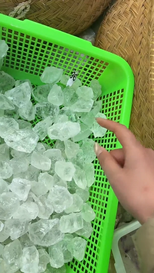 【闪购商品】摆件未镶嵌水晶白阿赛500g