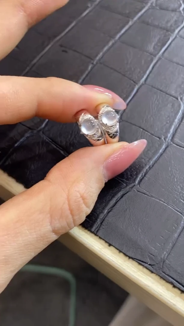 【闪购商品】翡翠颈饰18K金镶嵌收到货48小时鉴赏期（超时不退不换）