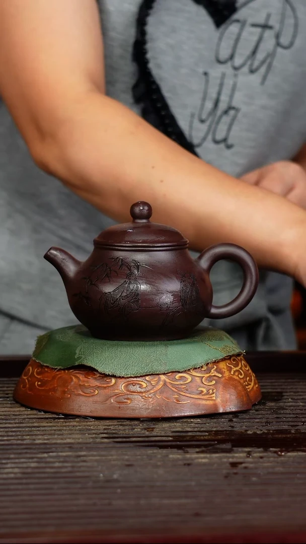 宜兴原矿紫砂壶茶壶宜兴原矿紫砂壶茶壶200C